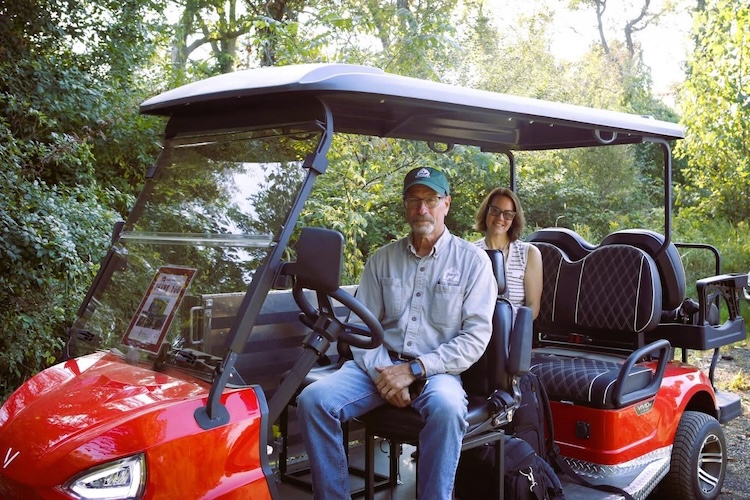 Barn Sanctuary Tom McKernan and guest_750x500 Barn Sanctuary - Tom McKernan and guest